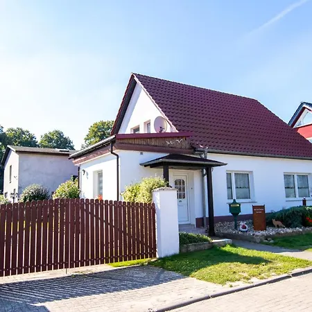 Hundefreundliches Tatil Evi Kröslin