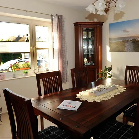 Feriehus Geli 4 Kröslin